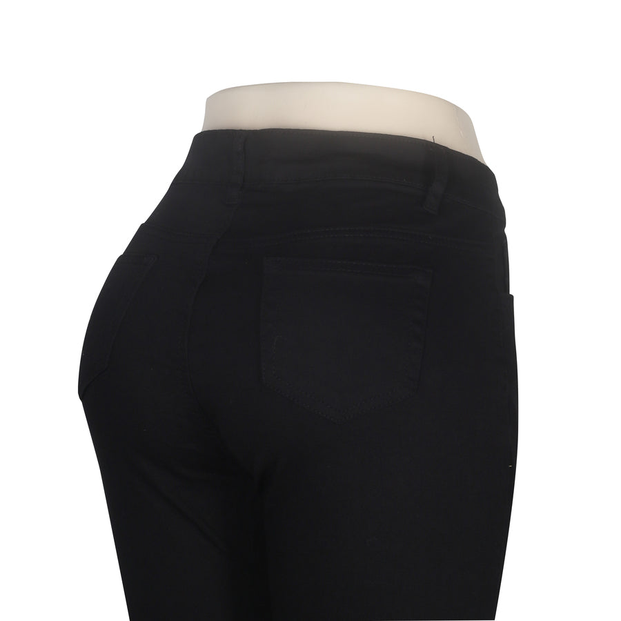 Women Capris Model 9051C