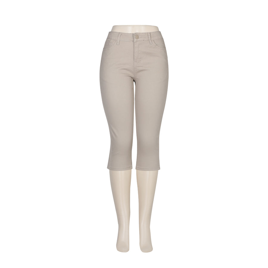 Women Capris Model 9051C