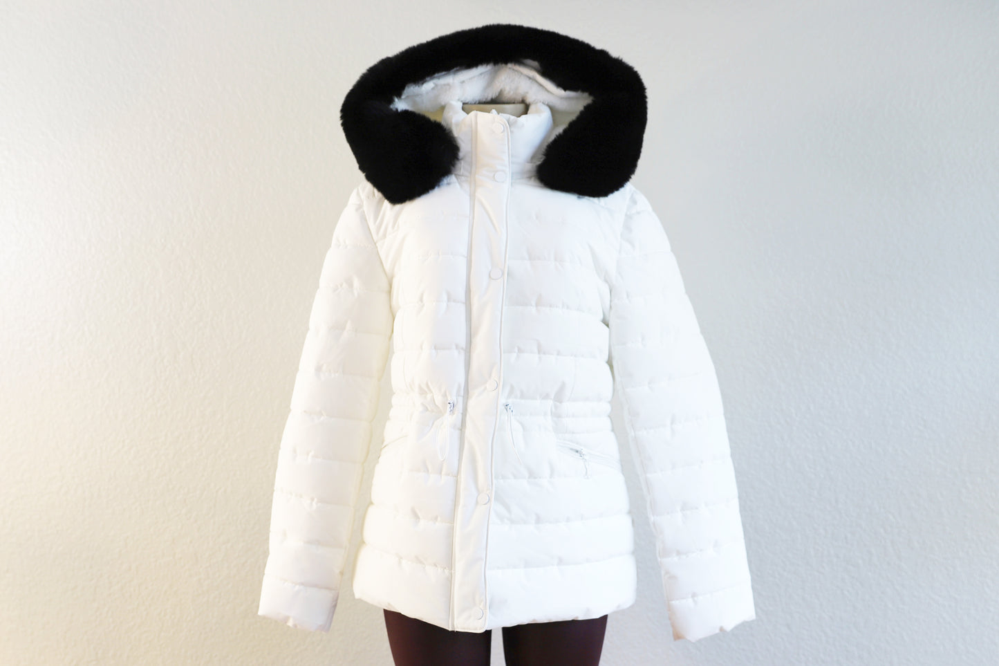 Women's Coat Model J7801